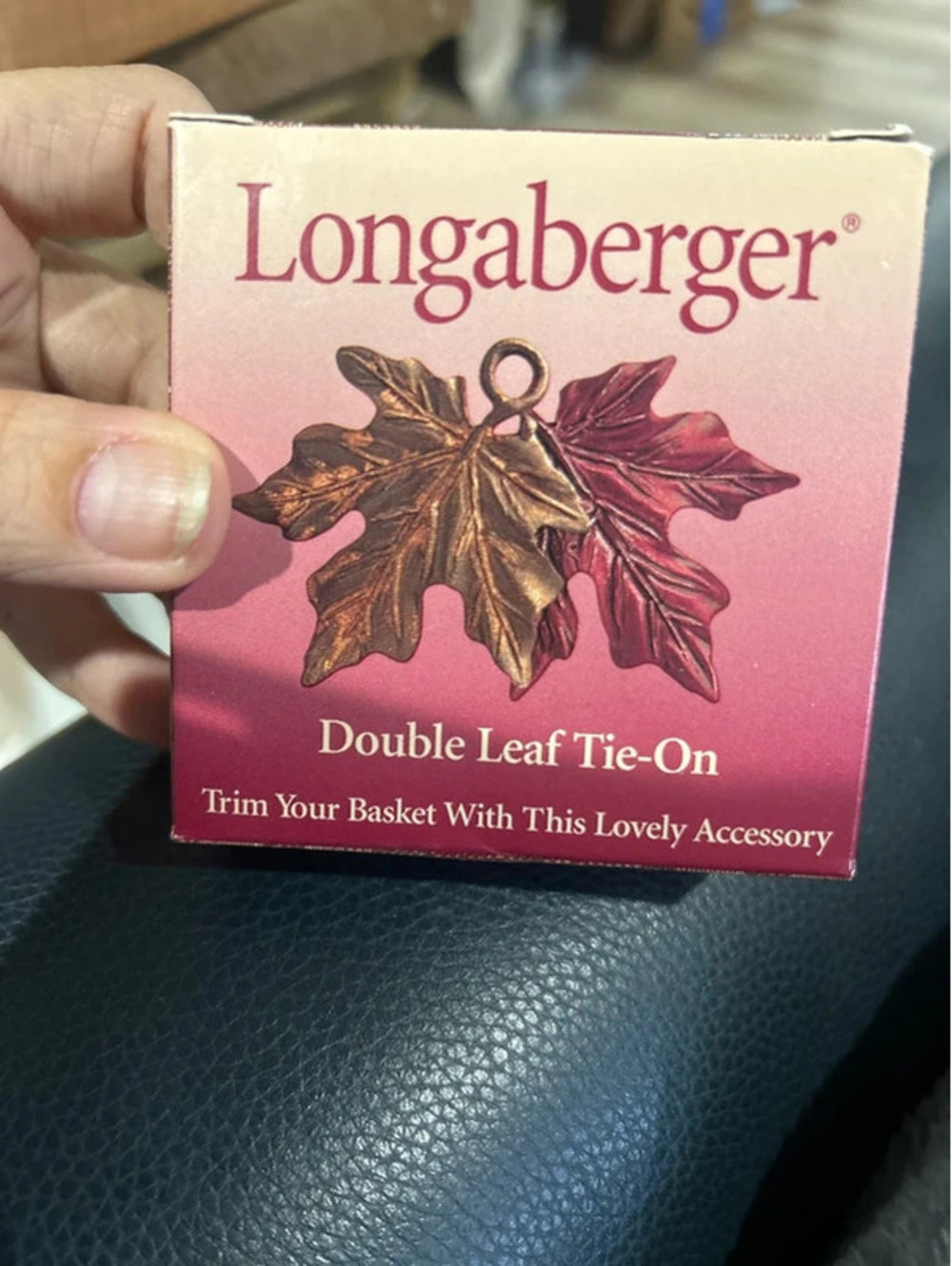 Longaberger Metal double Leaf tie on ornament